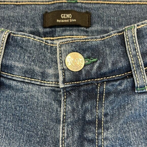 True Religion NWT jeans 32 GENO an flap slim dark blue wash faded very stretchy - Picture 14 of 16